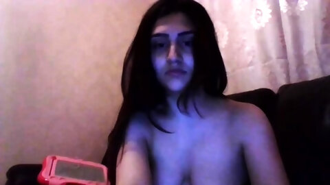 Brunette Solo Webcam Masturbation