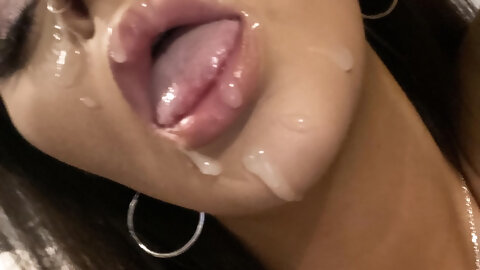 Can I be your little cumslut?💦