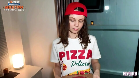 The Cute Delivery Hotty ate my Pizza and was Banged Hard for it