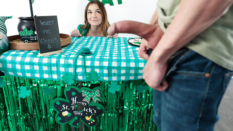 Bratty Sis featuring Della Cate, Parker Ambrose XXX Photos